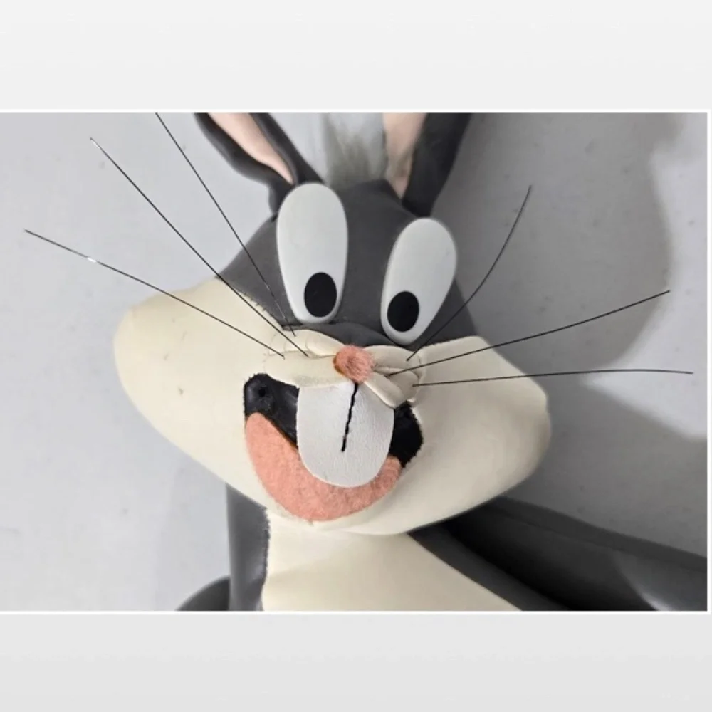 Vintage 90s Looney Tunes TV Organizer Bugs Bunny Remote Holder Grey White VTG